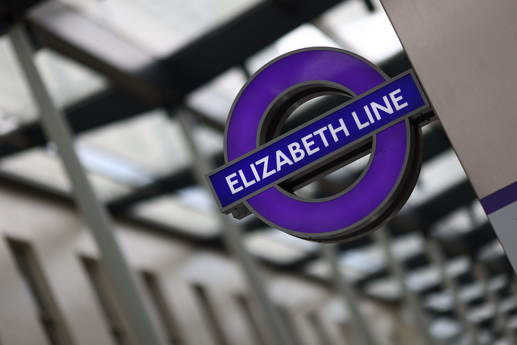 Elizabeth Line sign